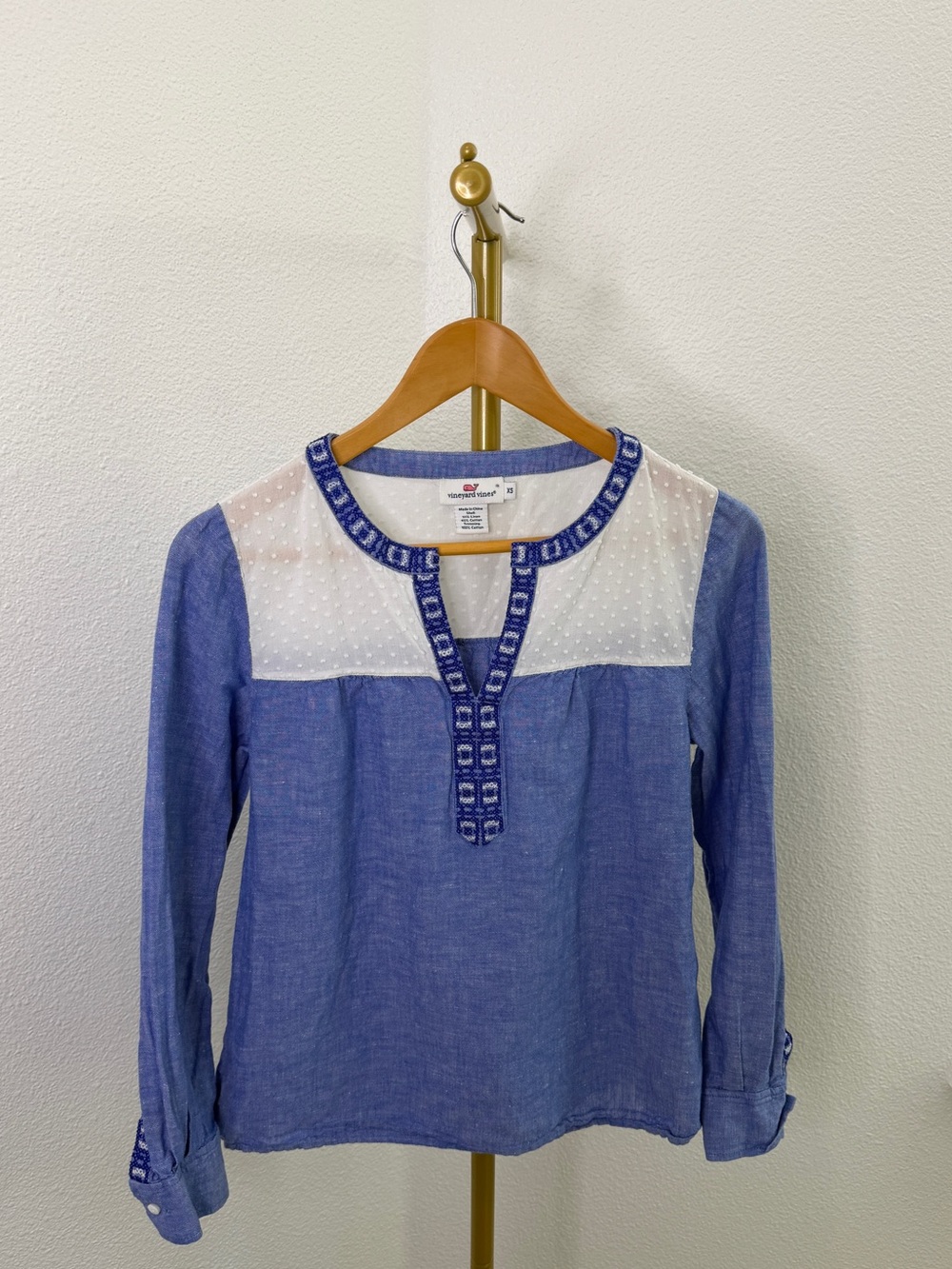 Vineyard Vines Blue Linen Cotton Swiss Dot Embroidered Blouse Size XS
